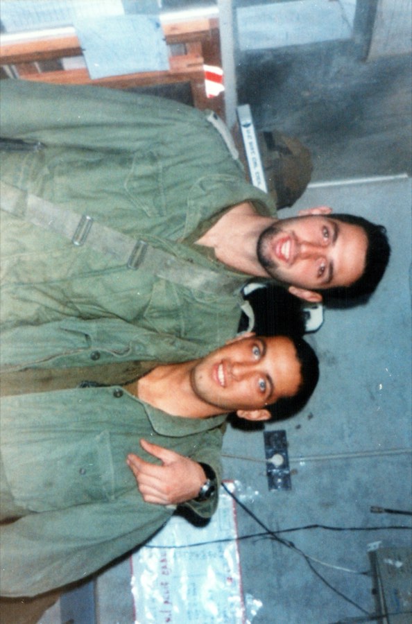 אלון במוצב — דצמבר 1996